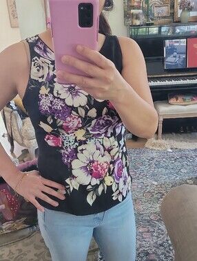 White House Black Market Black Floral Sleeveless Top